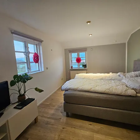 Foehr You! 1 - Ruhige Mit Balkon & Meerblick Borgsum